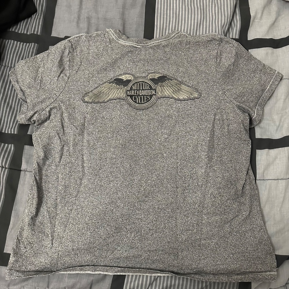 Harley Davidson Gray T- Shirt Raised Logo Short Sleeves Cotton Size Medium - Picture 4 of 4